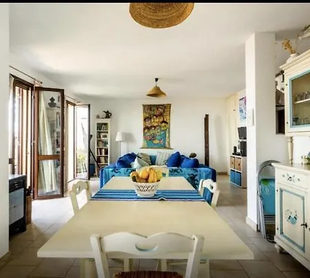 Corbezzolo بيت للعطل